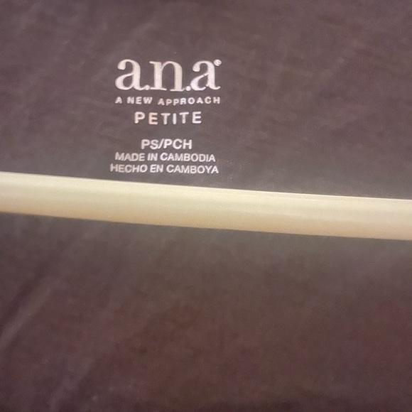 A.N.A - Picture 2 of 2